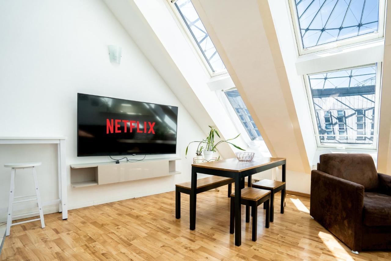 Unique Maisonette Apartment Gasometer 12Th Floor Viyana Dış mekan fotoğraf